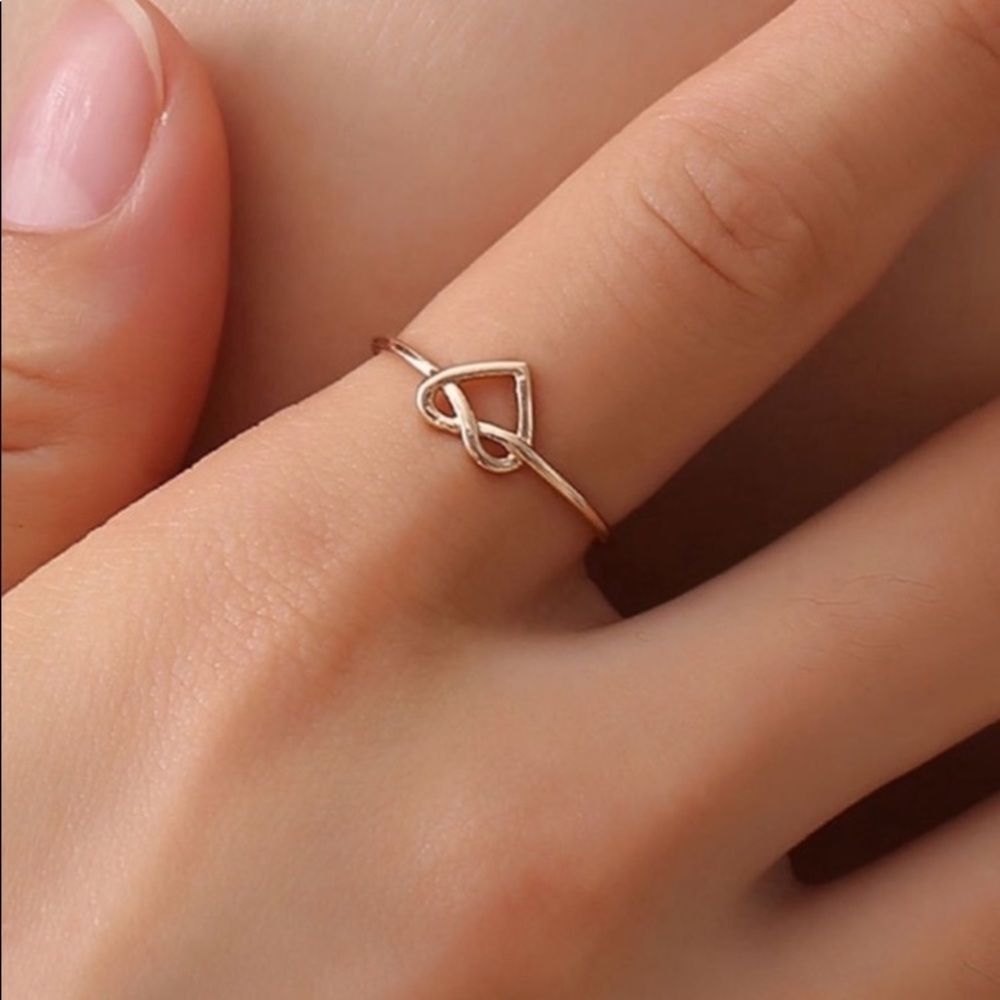 Dainty Gold Knot Heart Ring